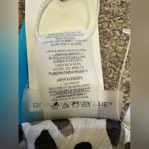 Bleu Rod Beattie NWT Caftan Cover Up Animal Print Size Small - Picture 8 of 8